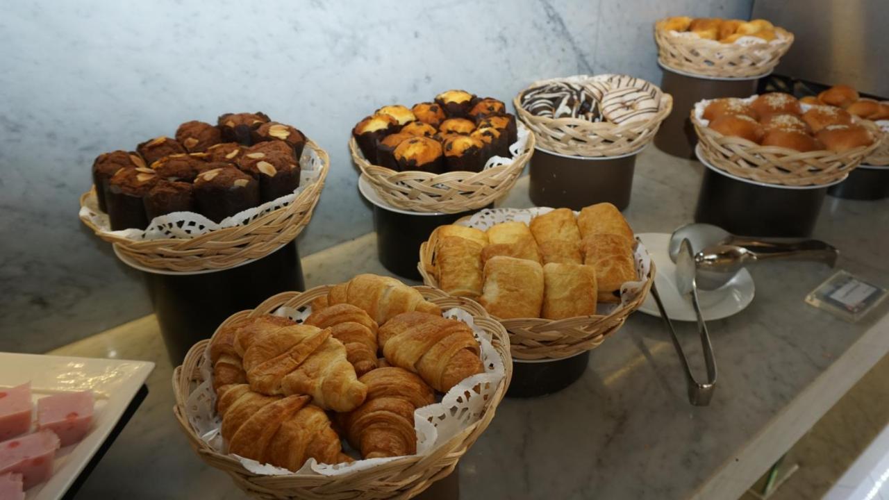 Yuan Garden Pasar Baru Hotel Jakarta Eksteriør billede